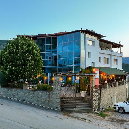 Hotel Kanione Cerenisht Ngoại thất bức ảnh